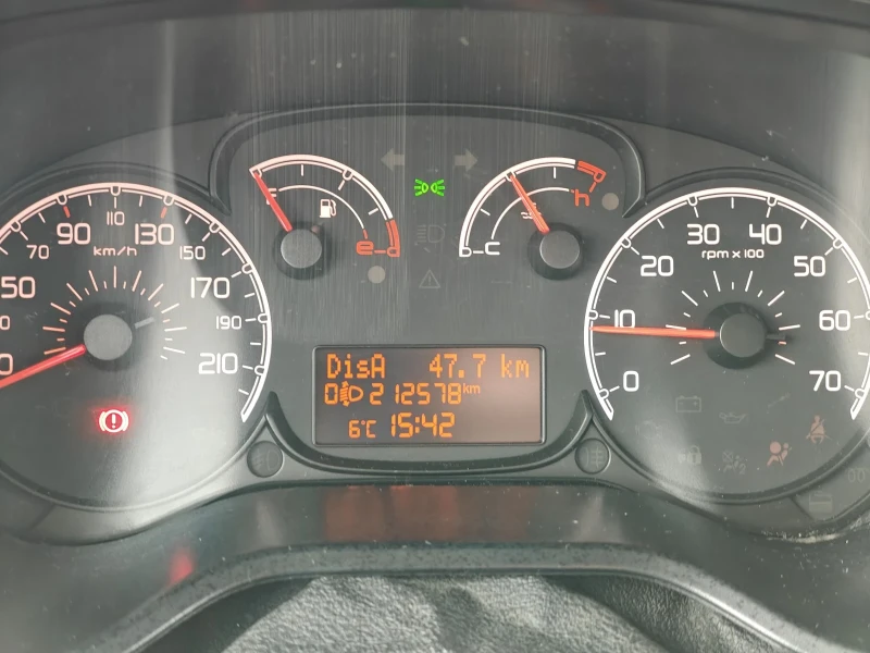 Fiat Doblo 105 Multijet 1.6 JTD, снимка 11 - Автомобили и джипове - 53474033