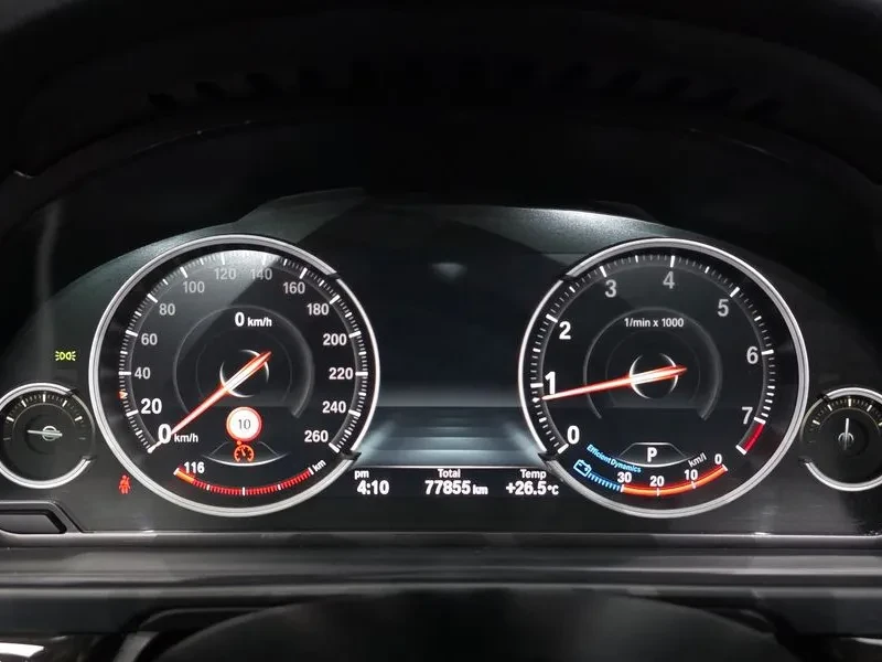 BMW 528 I xDrive Luxury Plus, снимка 8 - Автомобили и джипове - 55831429