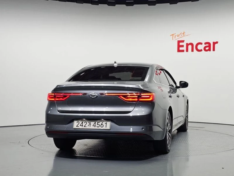 Renault Samsung SM6 КРАЙНА ЦЕНА: 16499 EUR !!!РЕАЛНА КРАЙНА ЦЕНА!!!, снимка 4 - Автомобили и джипове - 55969173