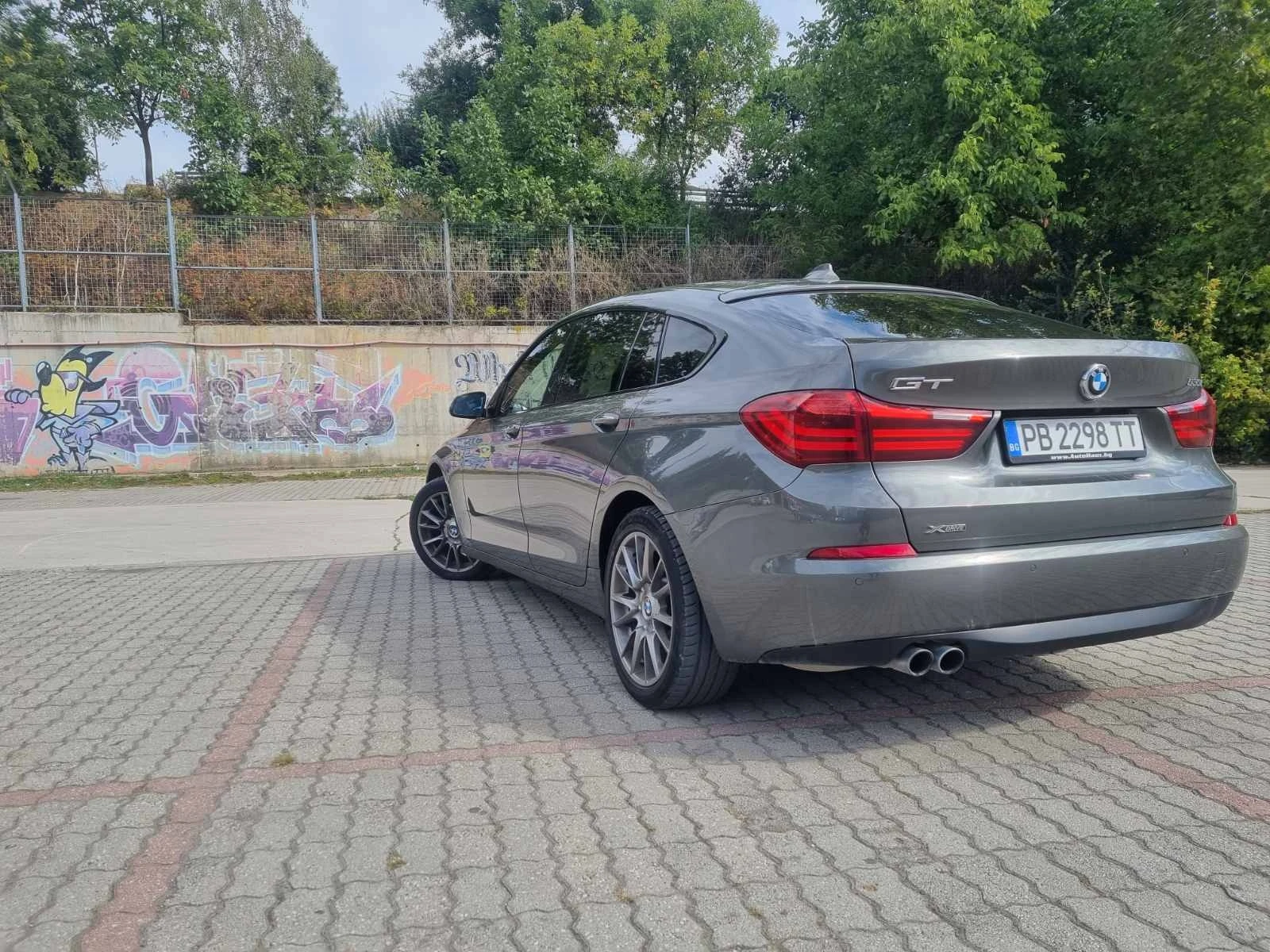 BMW 5 Gran Turismo  - изображение 2