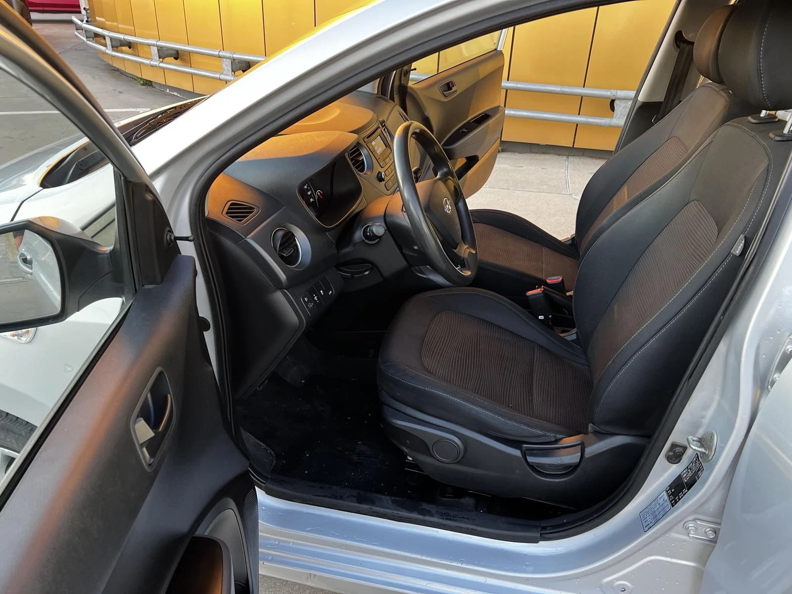 Hyundai I10 ГАЗ, София, снимка 9 - Автомобили и джипове - 44682752