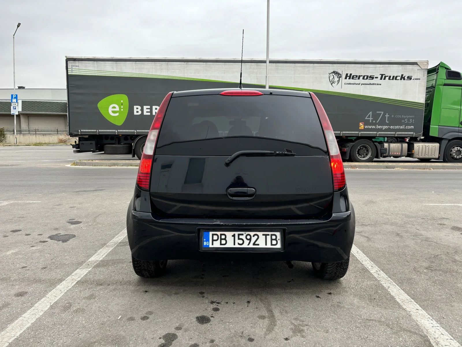 Mitsubishi Colt 1.1 бензин - изображение 5