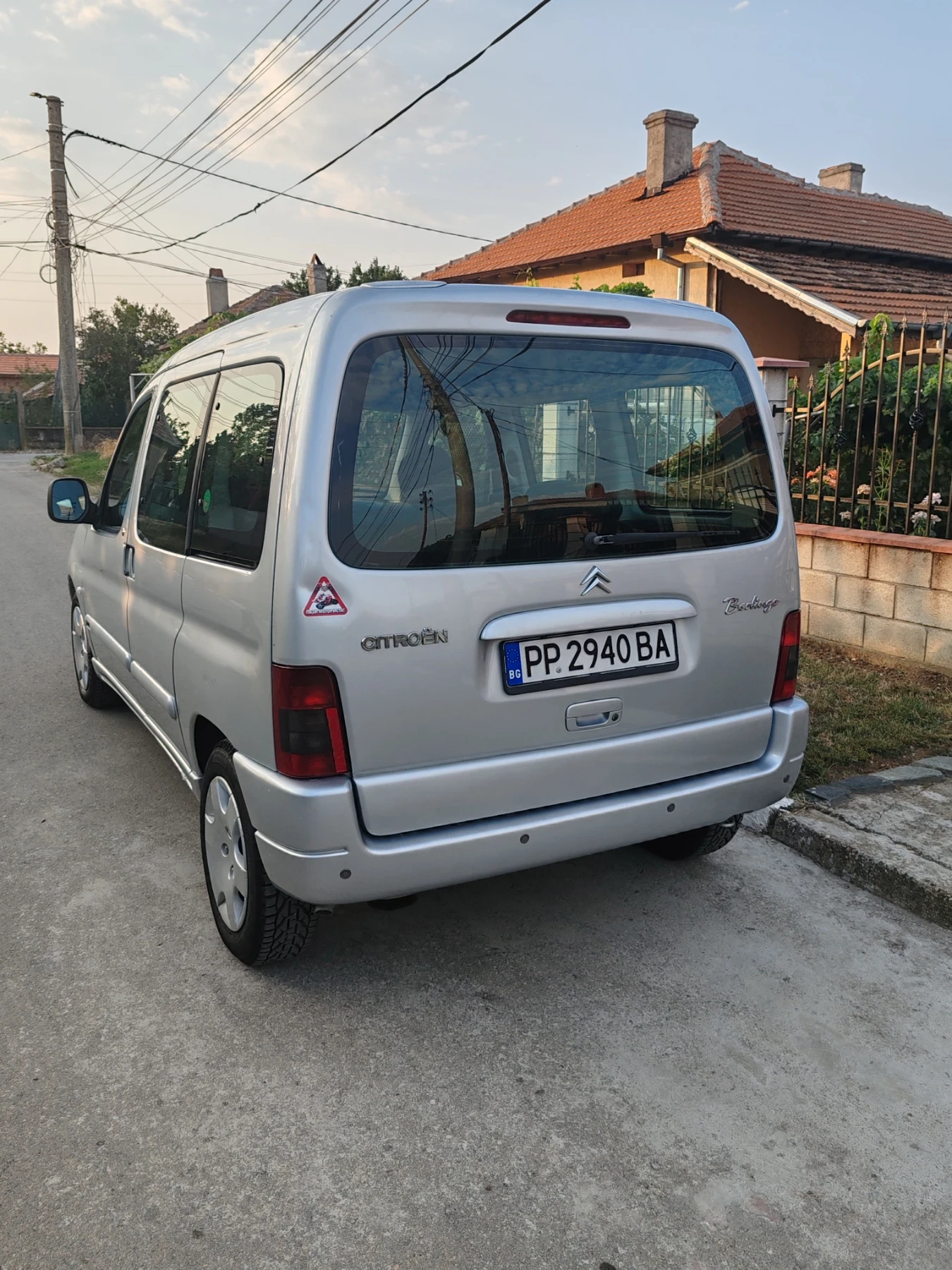 Citroen Berlingo 1.6i 109к.с. - изображение 4