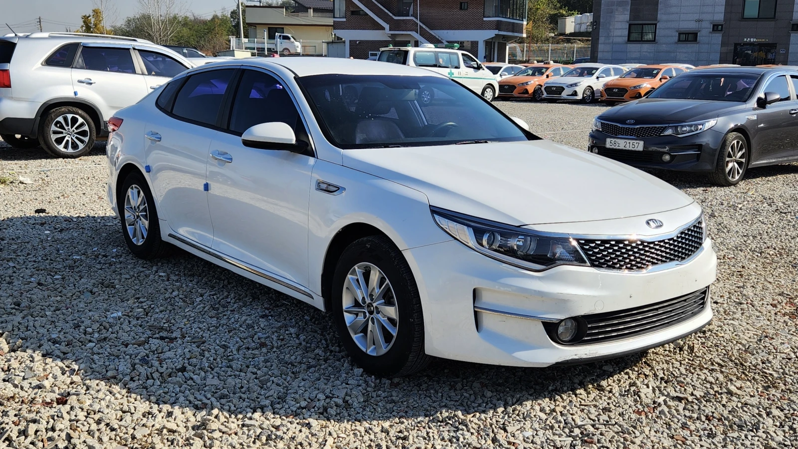 Kia K5 2.0i газ, подгряване, keyless go, Гаранция - изображение 3