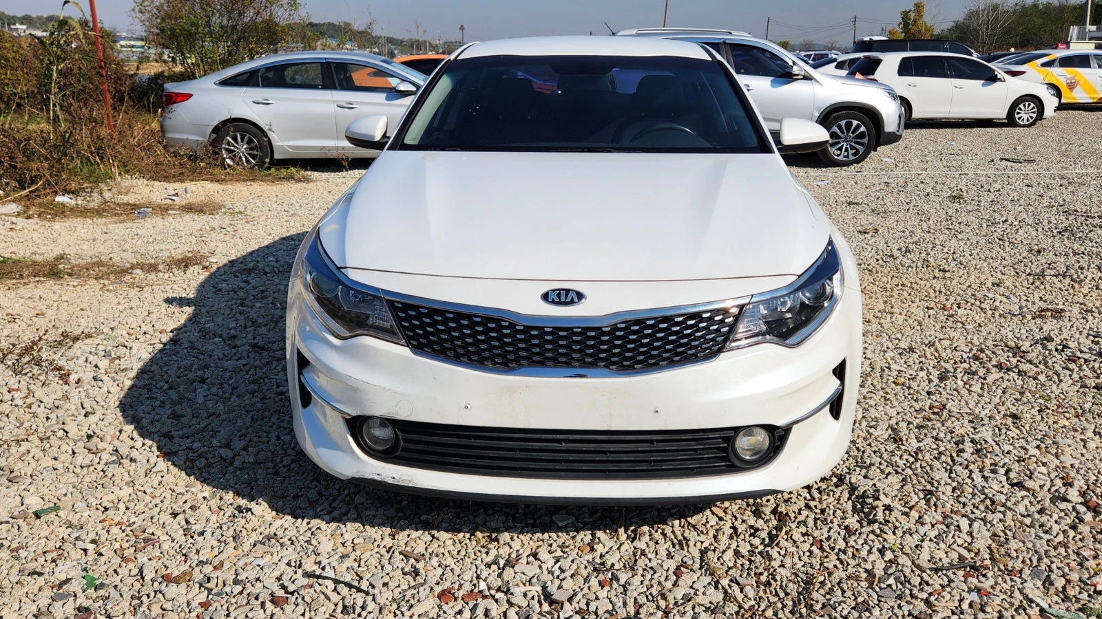 Kia K5 2.0i газ, подгряване, keyless go, Гаранция - изображение 2