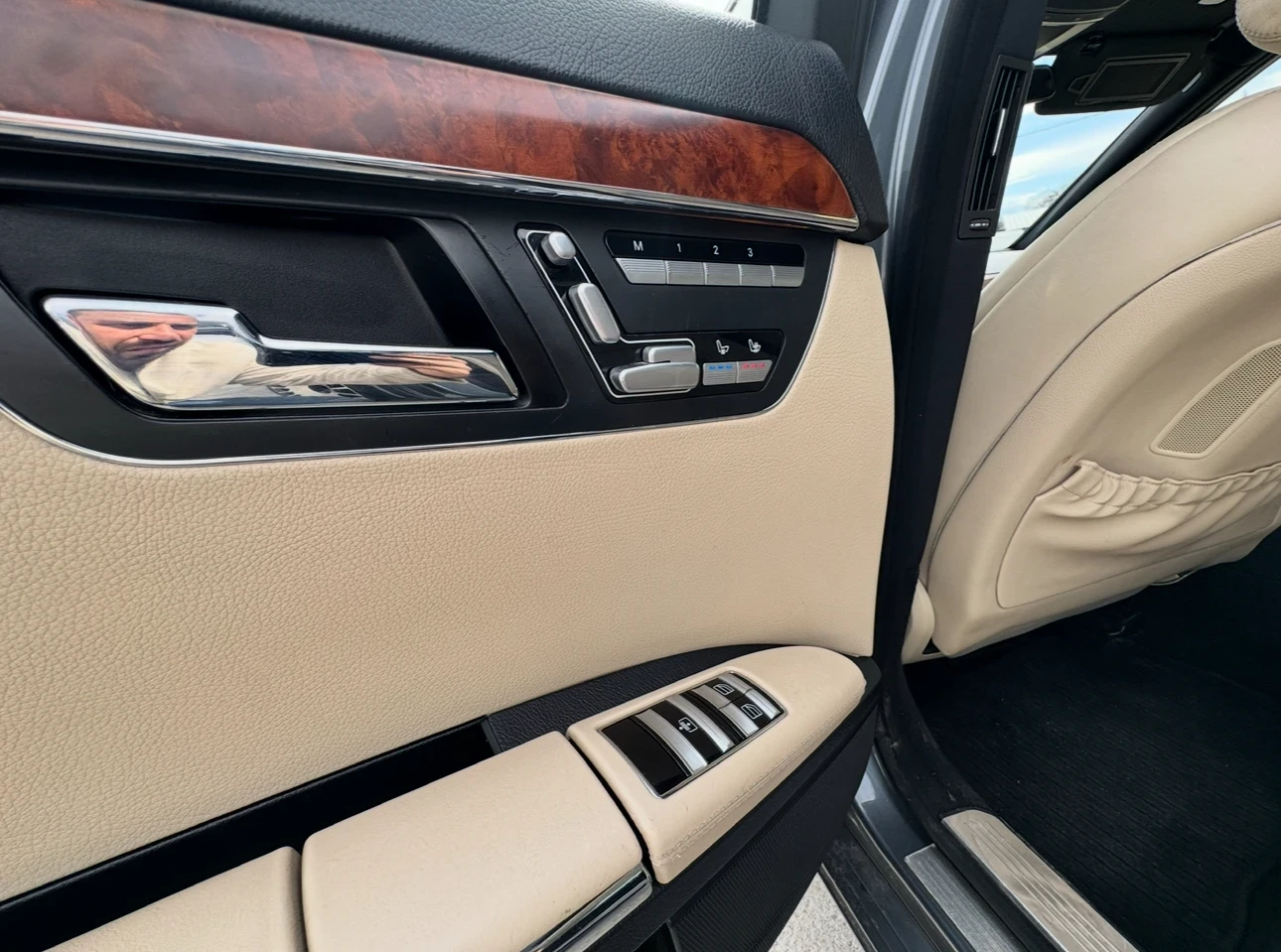 Mercedes-Benz S 420 3xTV/КАМЕРА/ОБДУХВАНЕ/ПОДГРЕВ/ВАКУМ/ПЕЧKA/KEY LESS - изображение 5