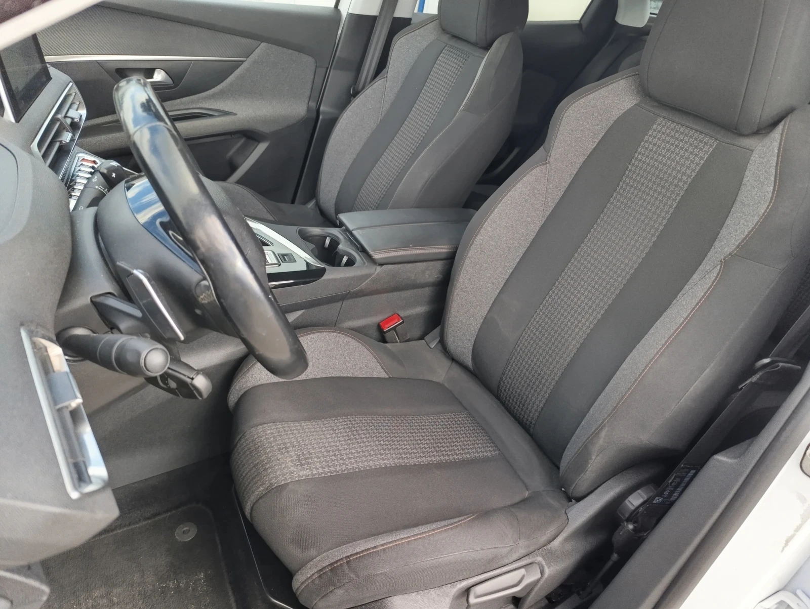 Peugeot 3008 1.5 Blue-HDi Business - изображение 7