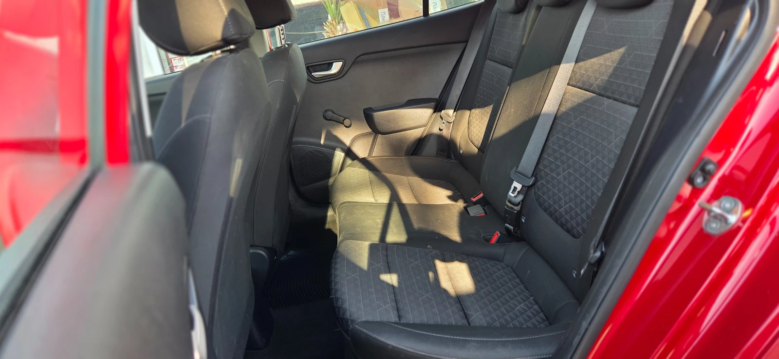 Kia Rio 73334км. facelift 1.0 T-GDI (101 кс) АВТОМАТИК - изображение 9