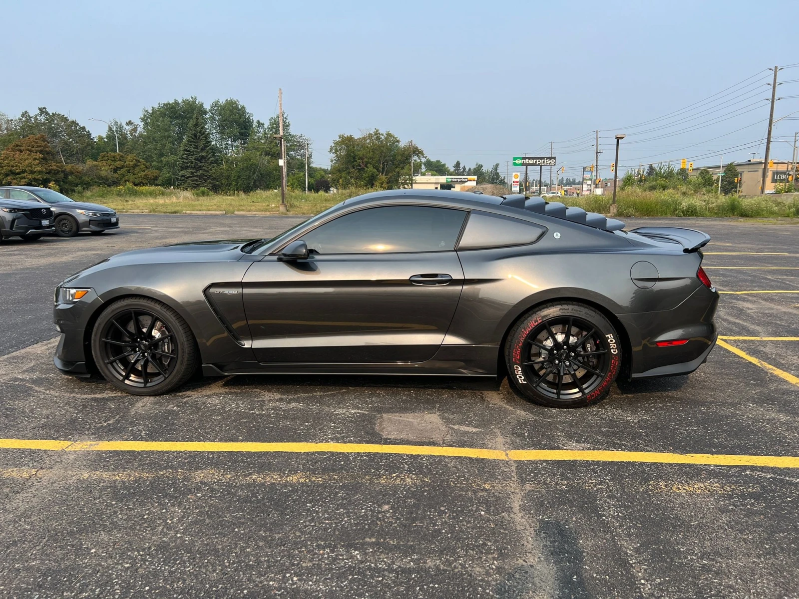 Ford Mustang Shelby GT350 Fastback CARFAX АВТО КРЕДИТ  - изображение 7