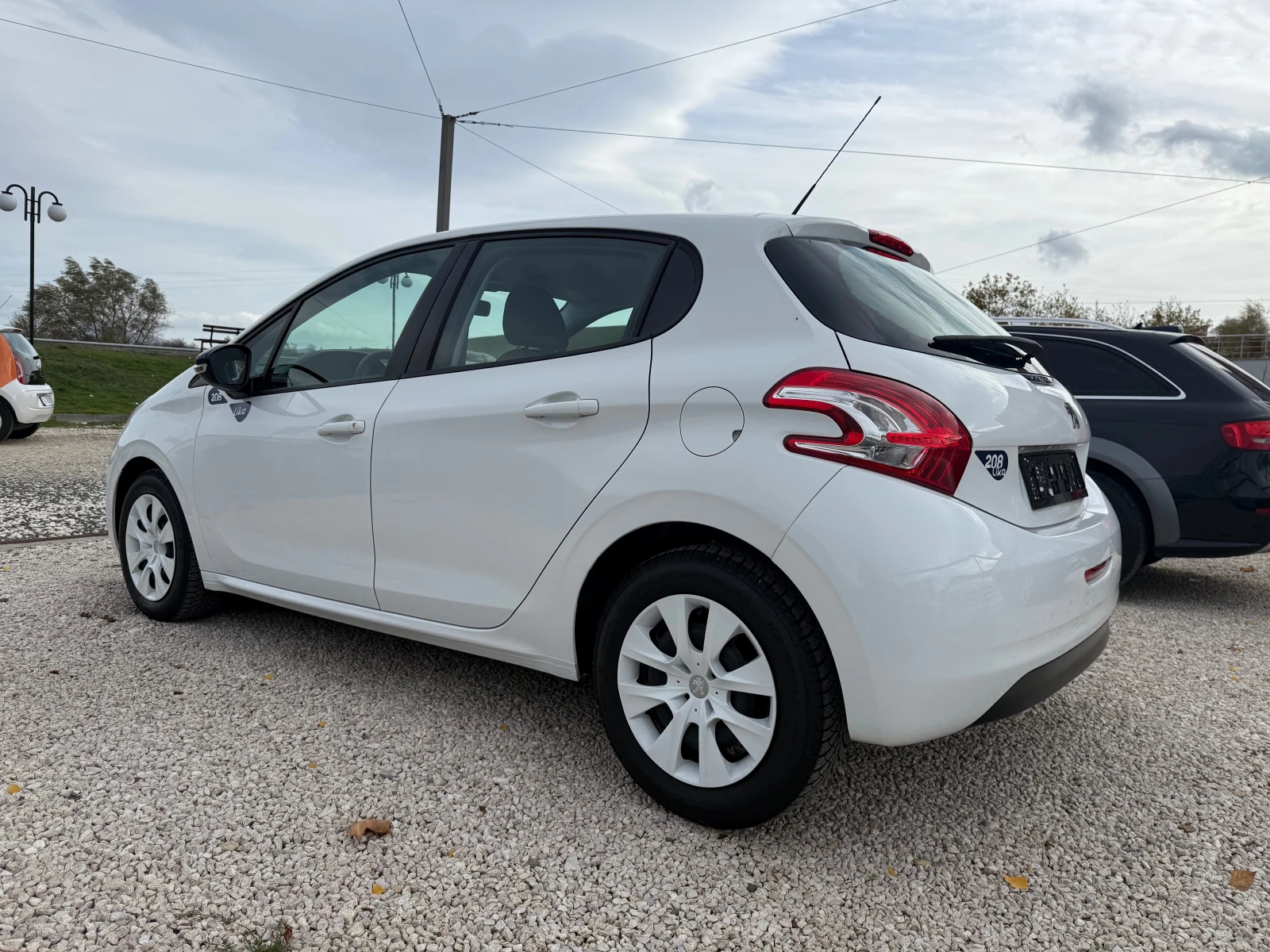 Peugeot 208 1.0i, Like, Евро6 - изображение 6