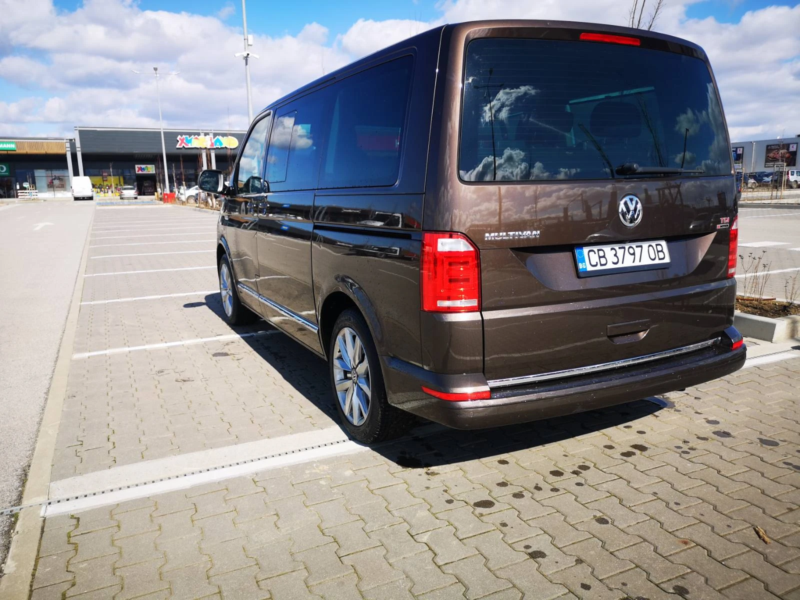 VW Multivan 2.0TDI HIGHLINE 4x4 AUTOMAT, снимка 3 - Автомобили и джипове - 53177117