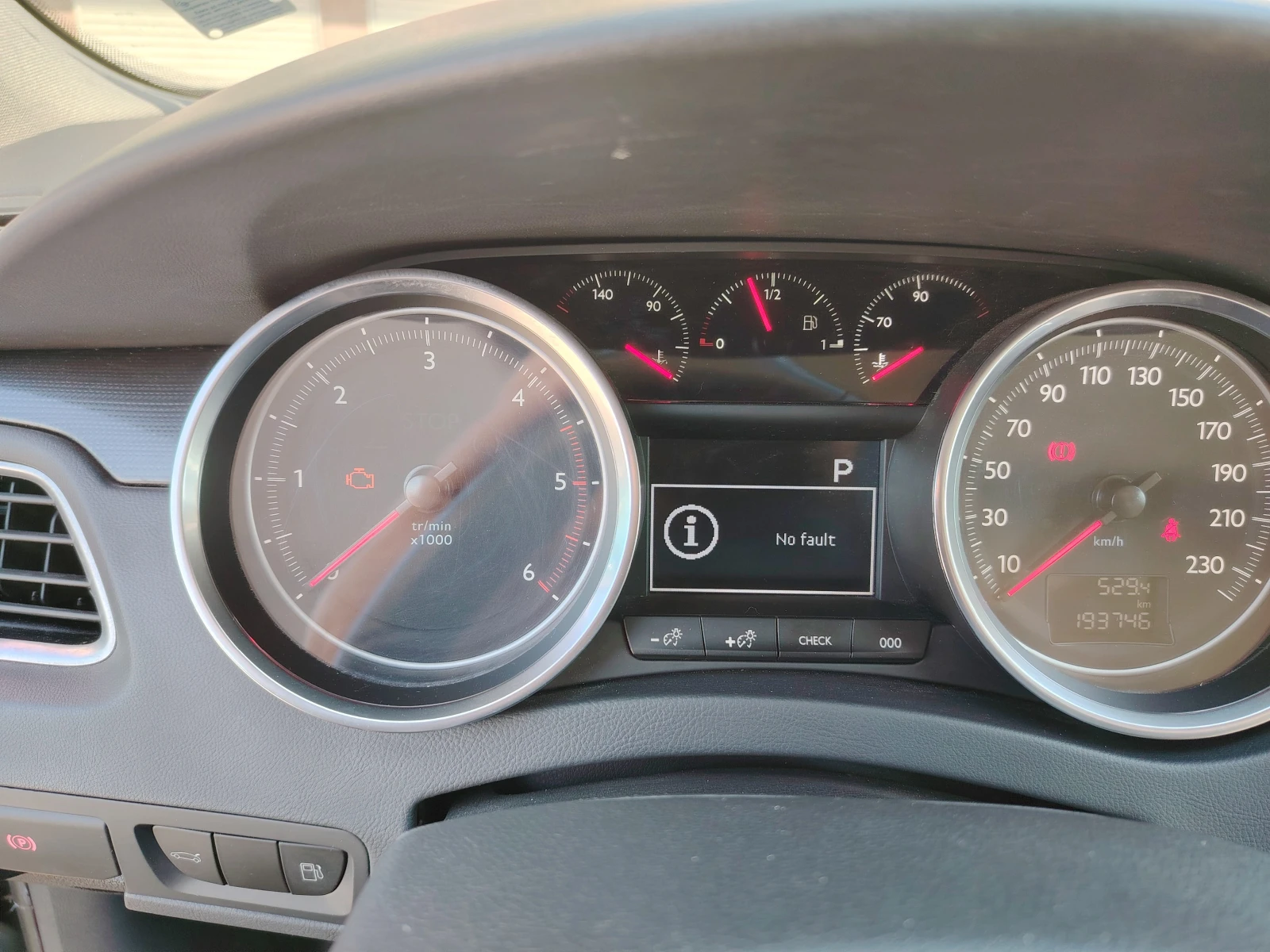 Peugeot 508 2.0 BlueHDi 181к.с. Euro 6, снимка 17 - Автомобили и джипове - 53837919