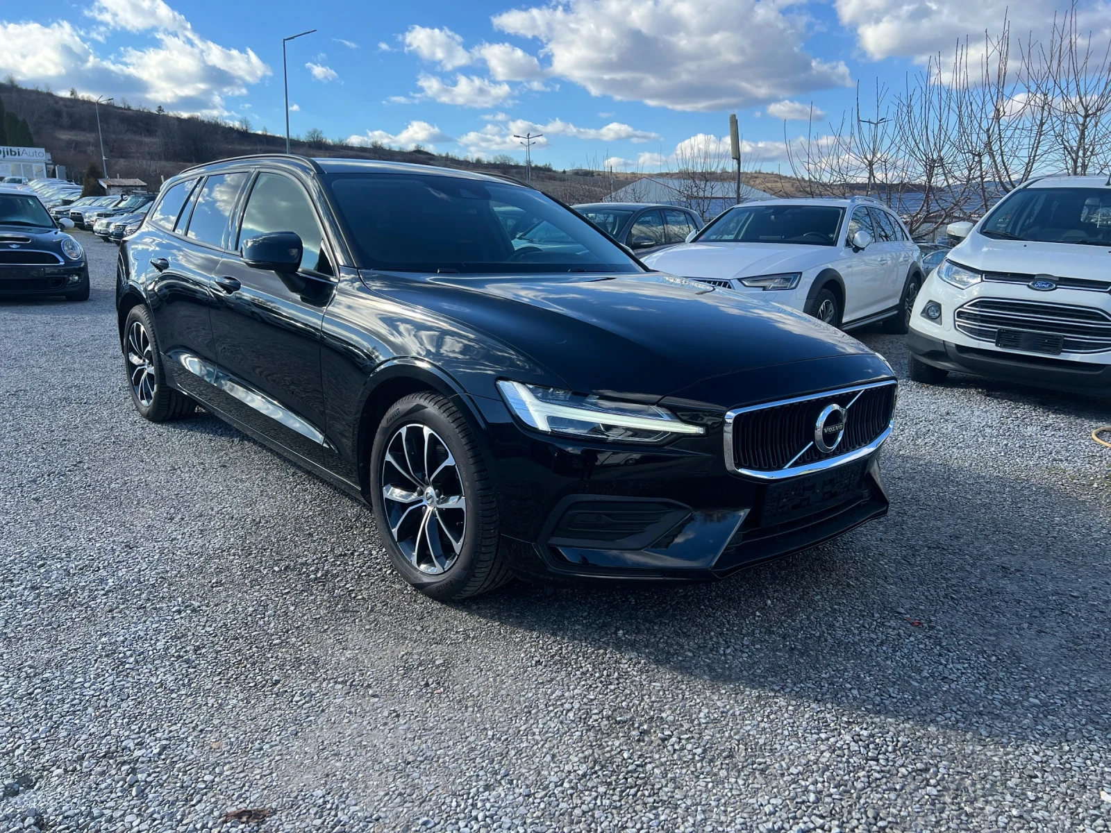 Volvo V60 2.0 B3 Mild-Hybrid 