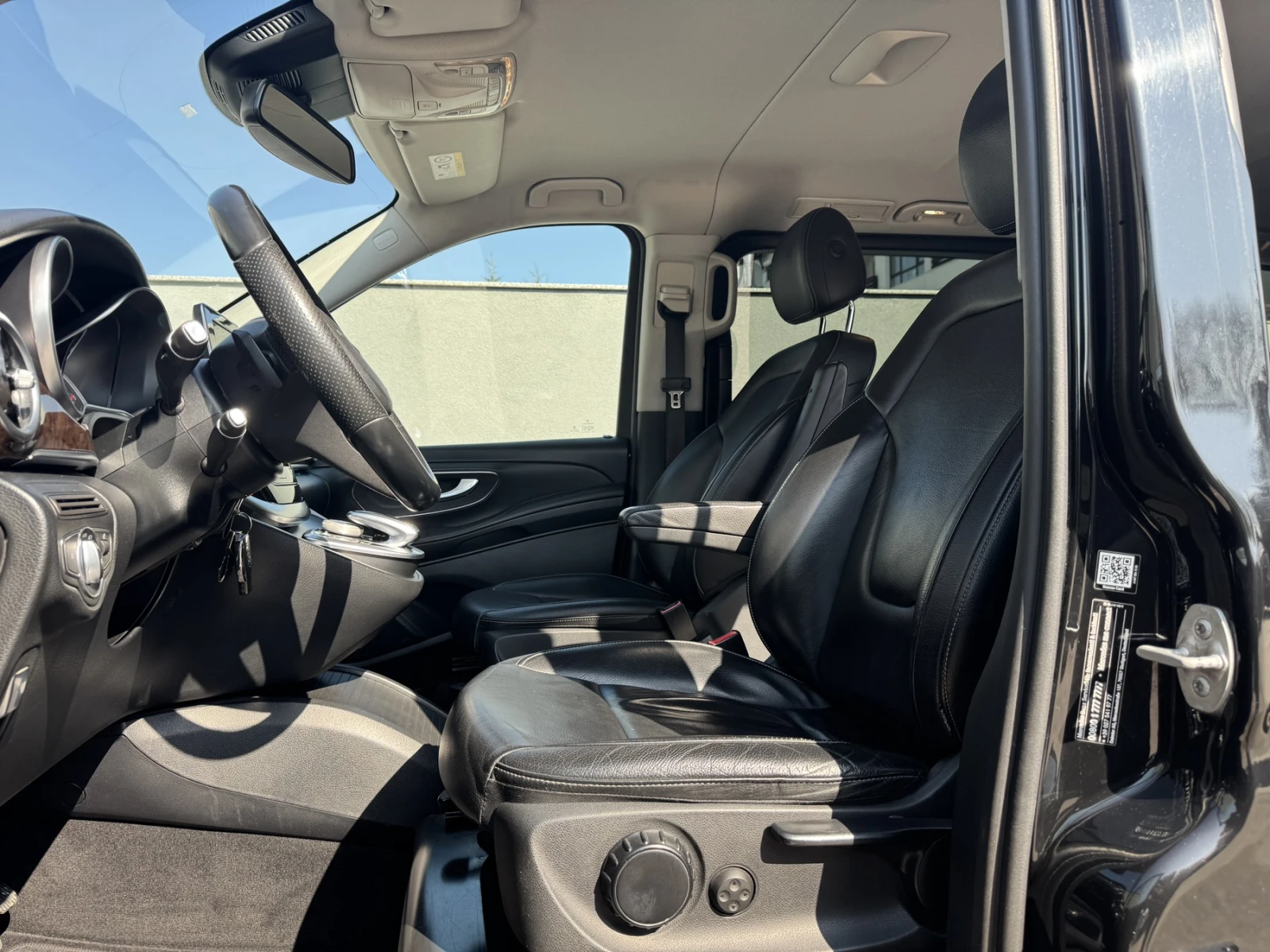 Mercedes-Benz V 300 250d - изображение 10