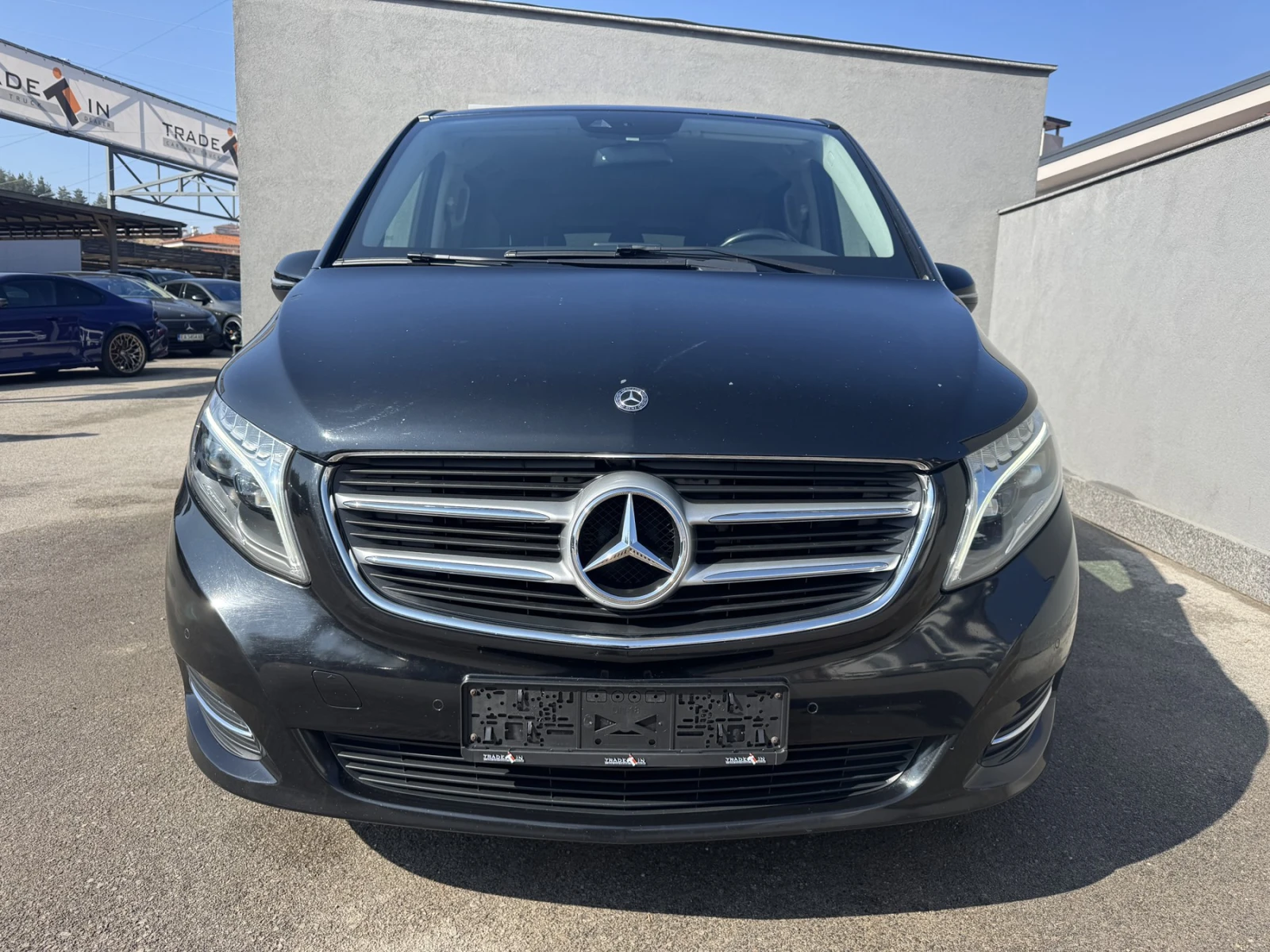 Mercedes-Benz V 300 250d - изображение 2