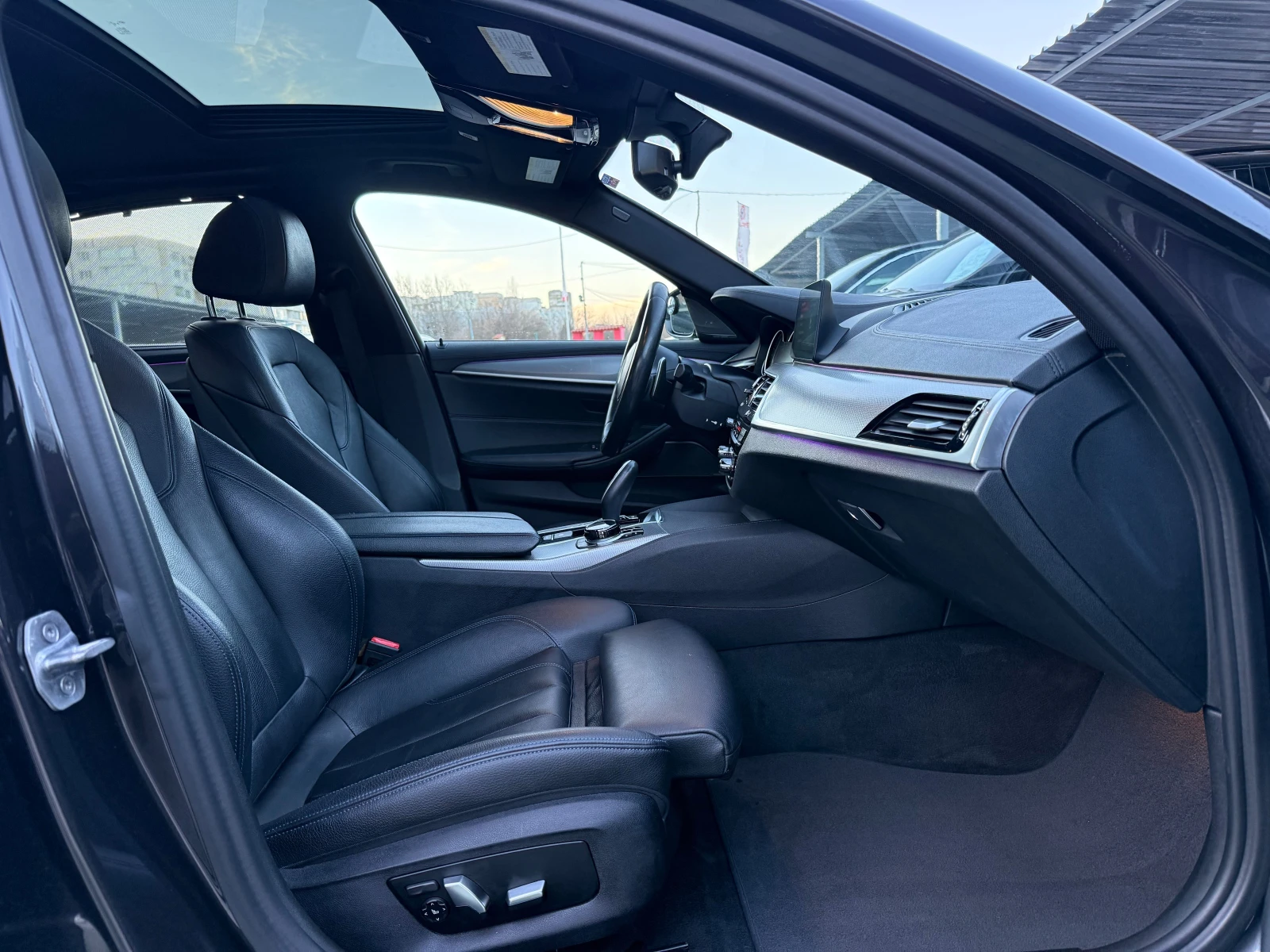 BMW 540 M-PACK, XDRIVE, снимка 8 - Автомобили и джипове - 53815712