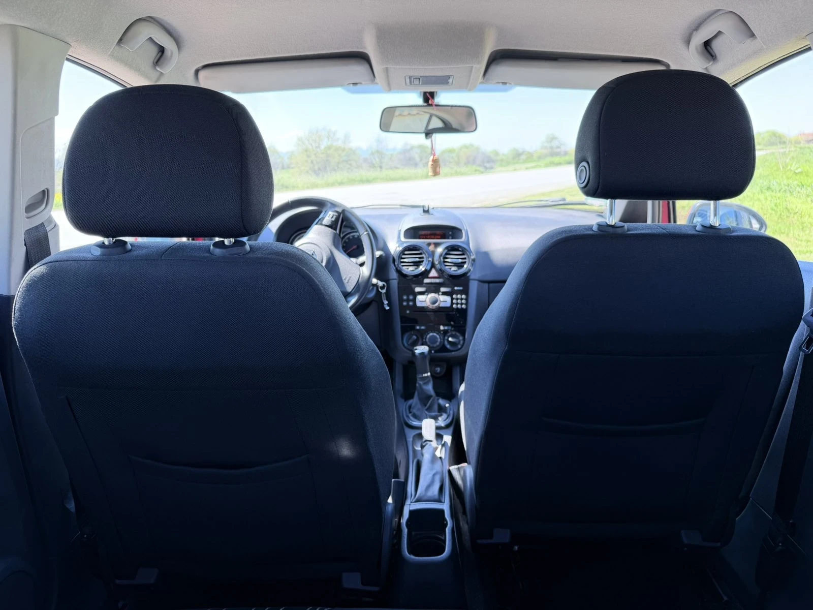 Opel Corsa, снимка 4 - Автомобили и джипове - 54121793