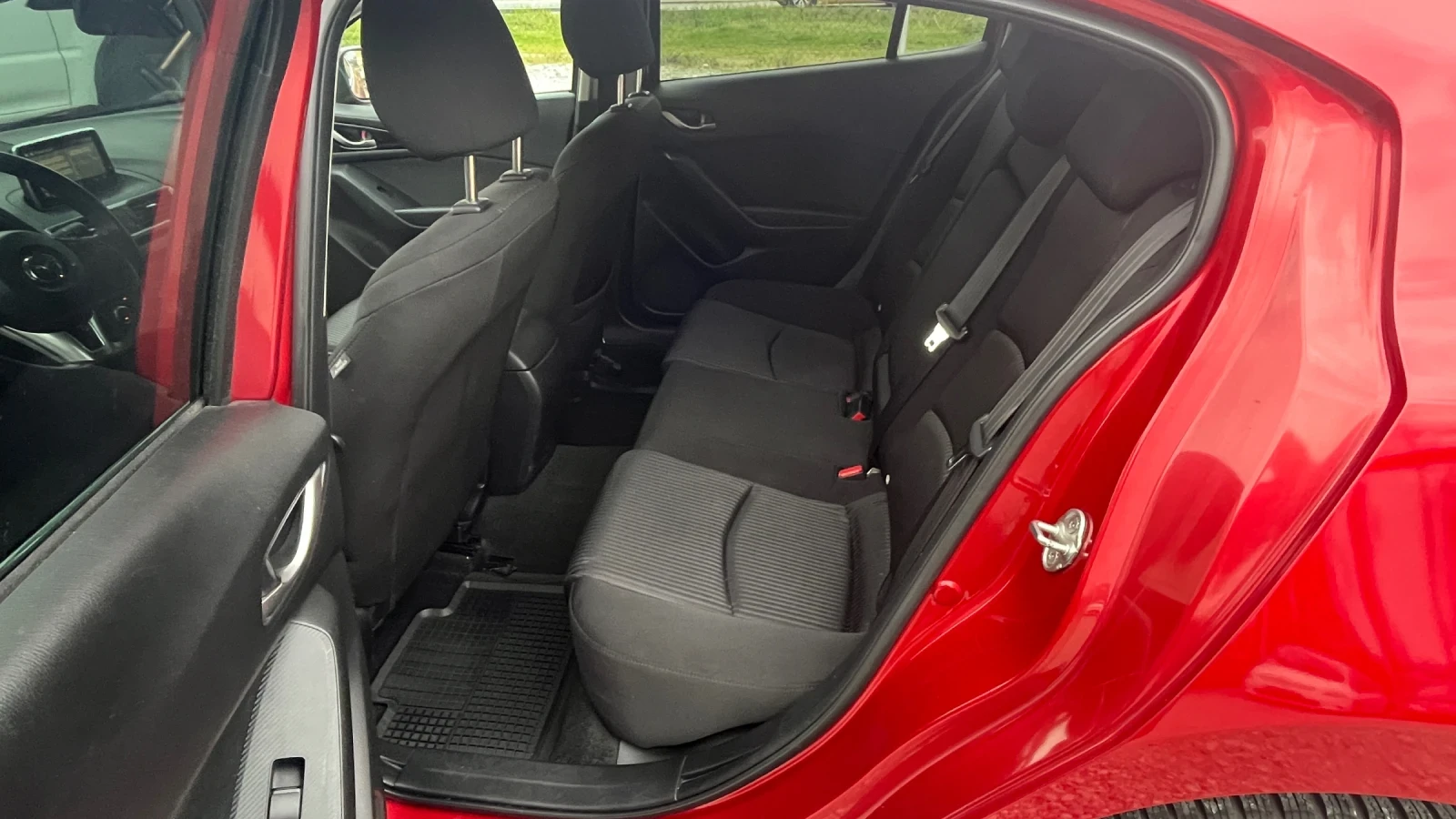 Mazda 3  2.0I 120 SKYACTIVE , снимка 11 - Автомобили и джипове - 54173955