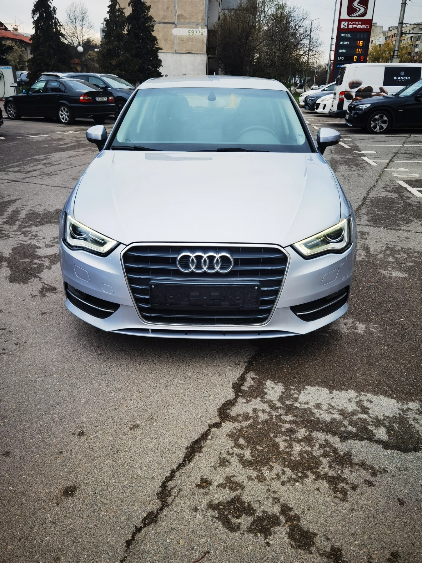 Audi A3 1.4 G-tron, снимка 16 - Автомобили и джипове - 54221133