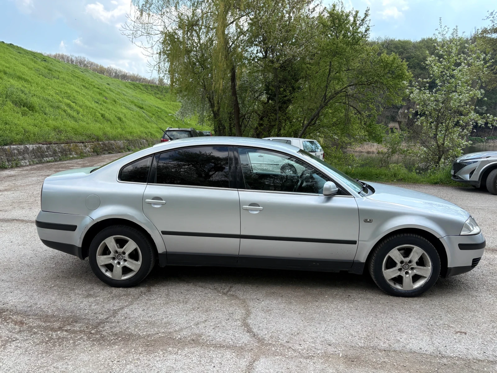 VW Passat B5.5, снимка 2 - Автомобили и джипове - 54319570