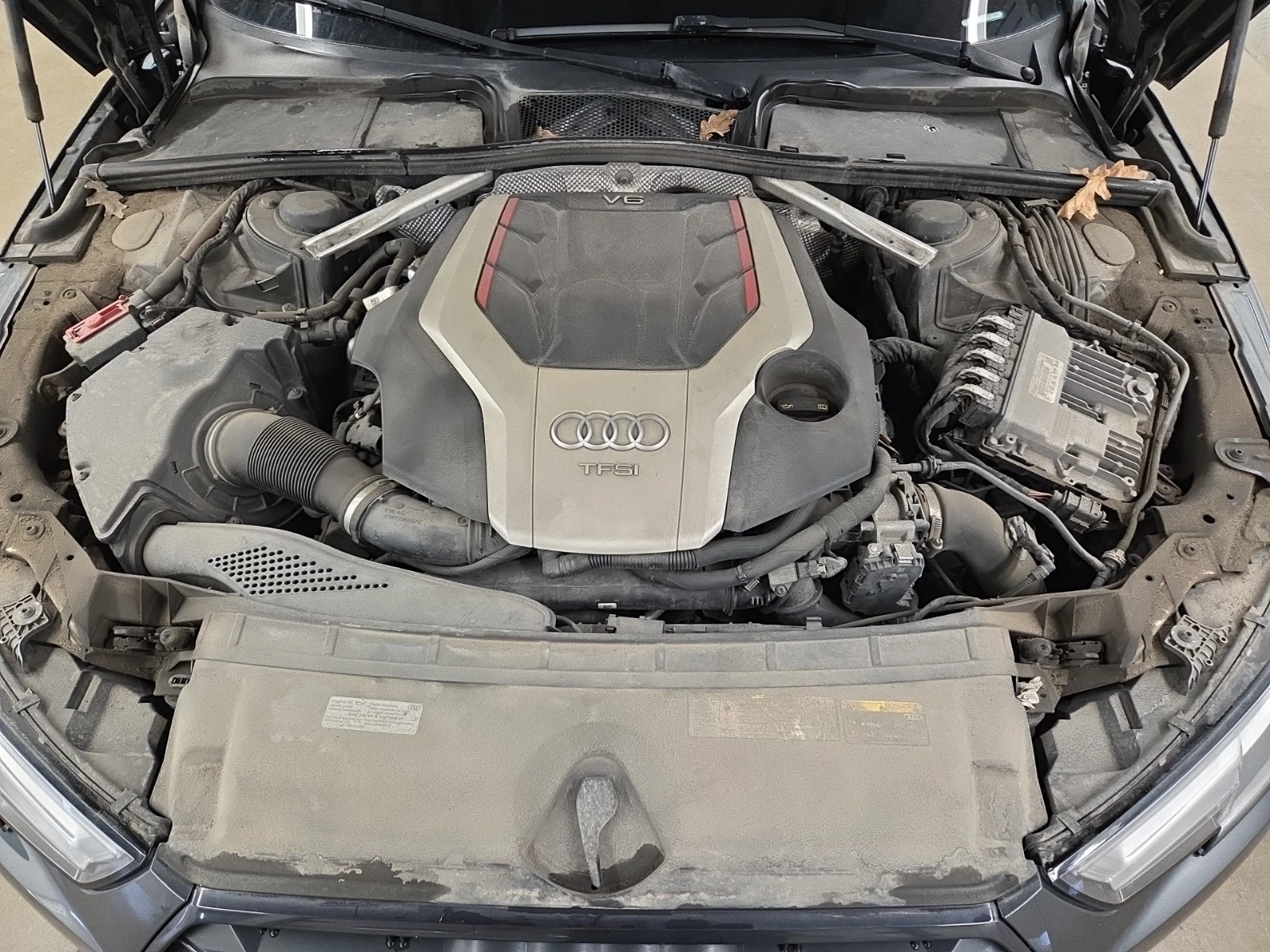 Audi S4 TECHNIK * * CARFAX * * АВТО КРЕДИТ * * , снимка 14 - Автомобили и джипове - 54887481