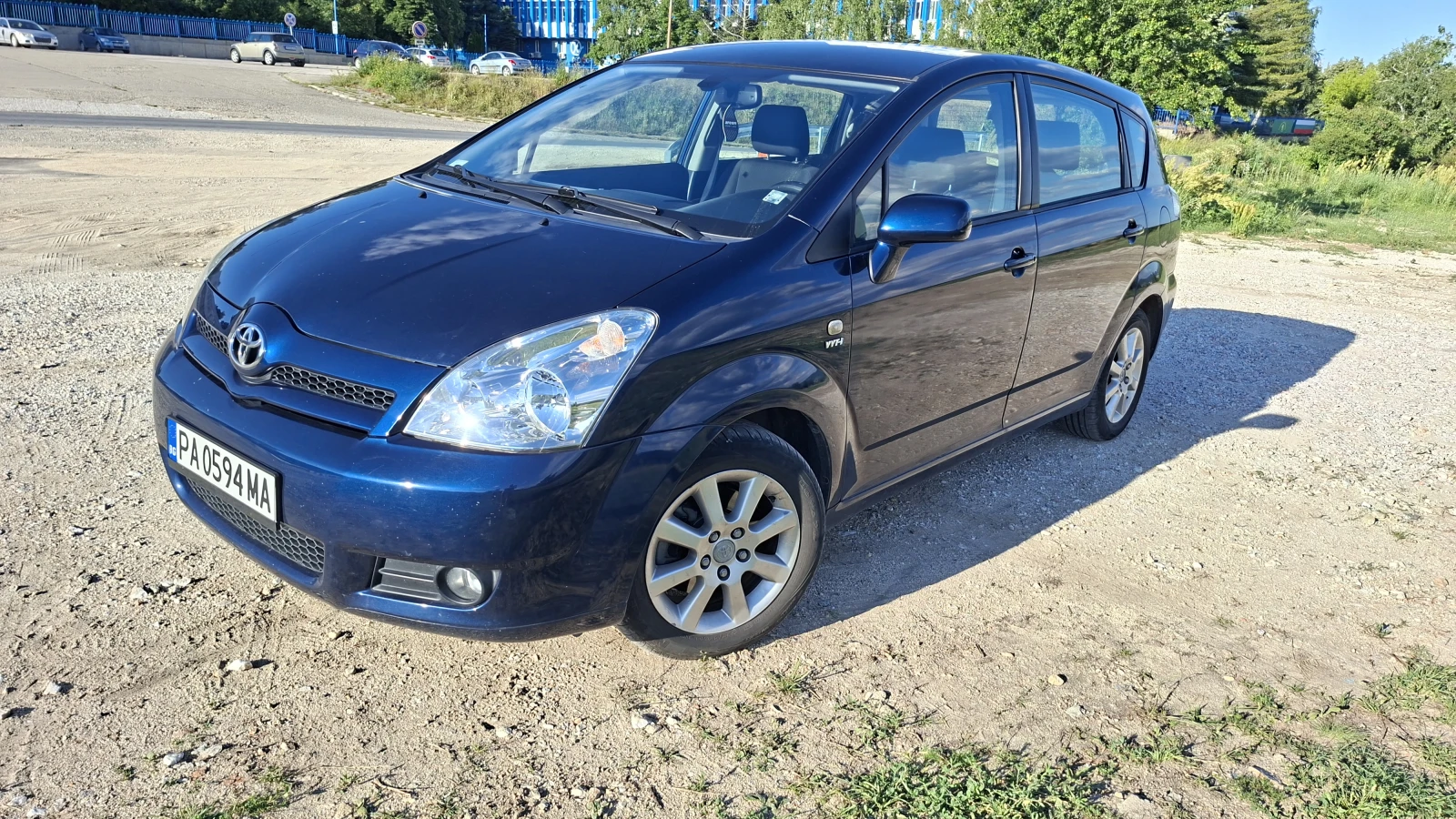 Toyota Corolla verso, снимка 2 - Автомобили и джипове - 54980806