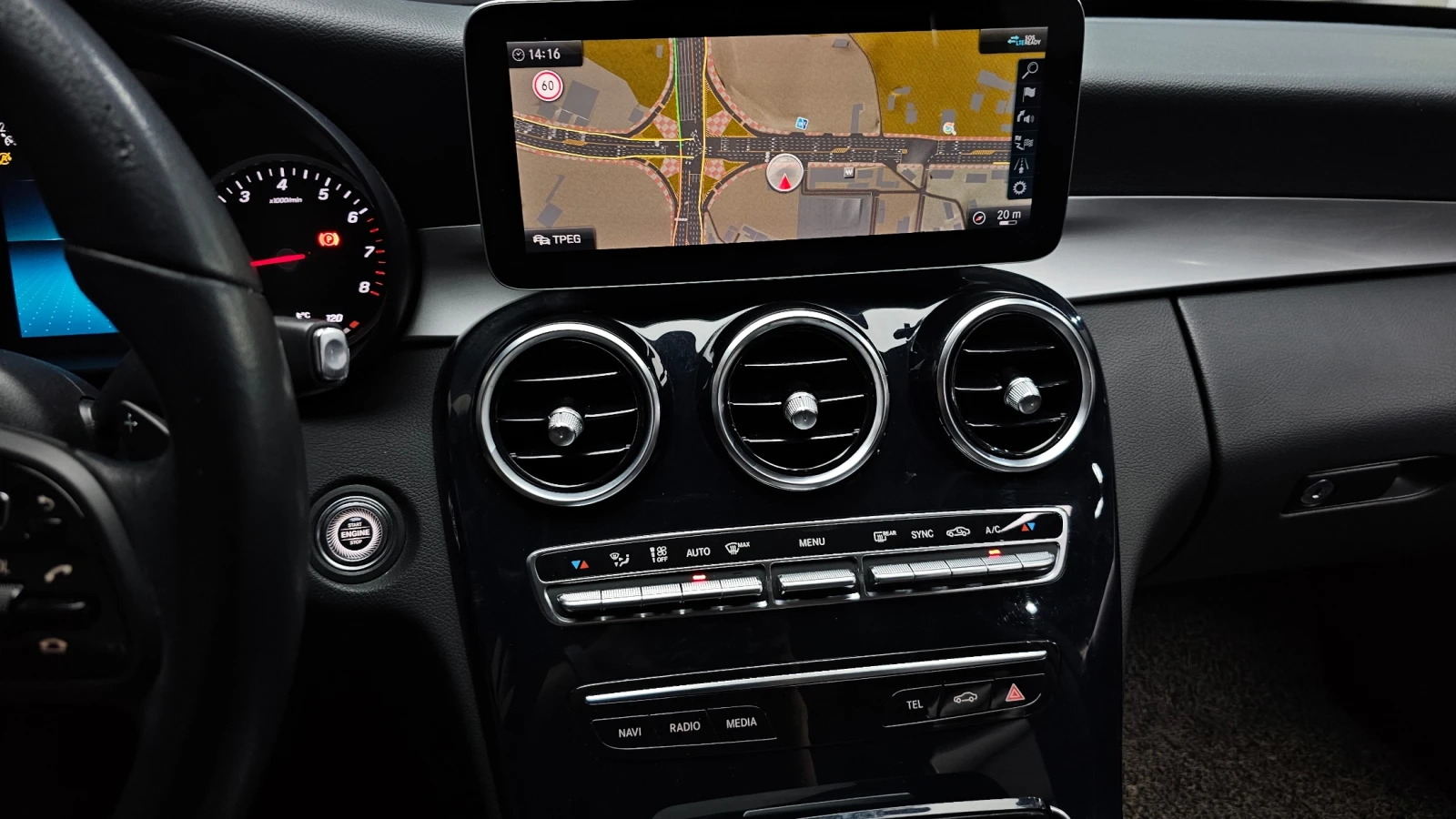 Mercedes-Benz C 200 ПОДГРЕВ| КАМЕРА| BLIND SPOT, снимка 12 - Автомобили и джипове - 55013342
