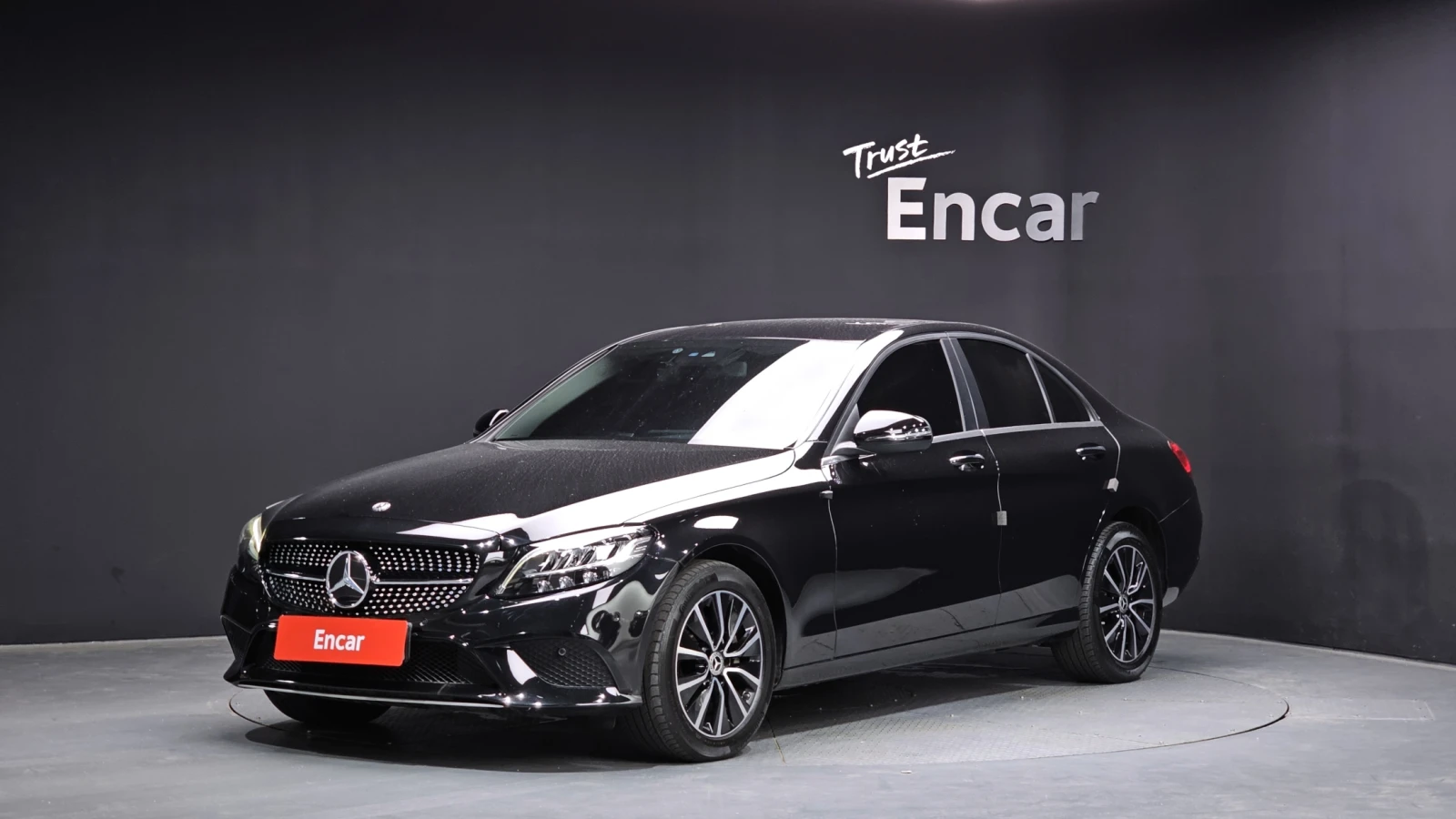 Mercedes-Benz C 200 ПОДГРЕВ| КАМЕРА| BLIND SPOT