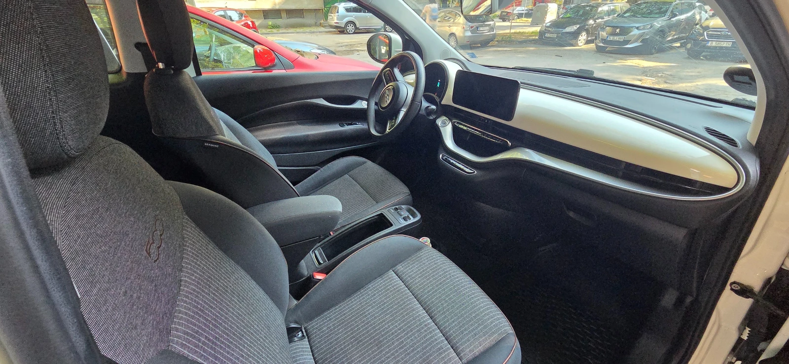Fiat 500e, снимка 6 - Автомобили и джипове - 55445202