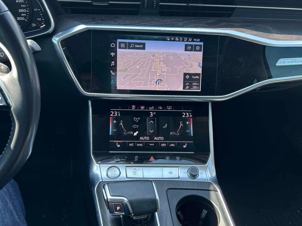 Audi A6 PROGRESSIV* DISTONIC* PANORAMA* CARFAX* , снимка 9 - Автомобили и джипове - 55573983