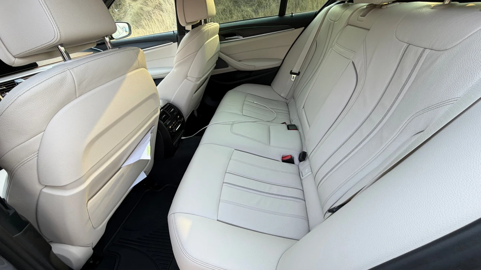 BMW 530 Luxury line, снимка 8 - Автомобили и джипове - 55709603