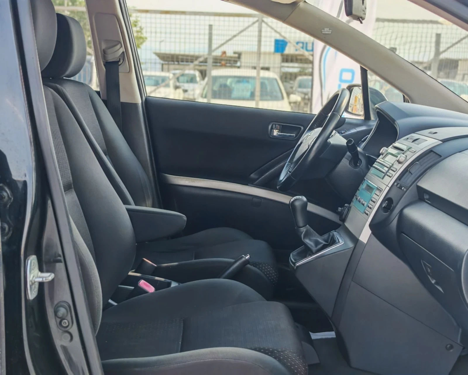 Toyota Corolla verso 2.2 ДИЗЕЛ 136К.С. ВЕРИГА ! УНИКАЛНО СЪСТОЯНИЕ!!!, снимка 10 - Автомобили и джипове - 55776167