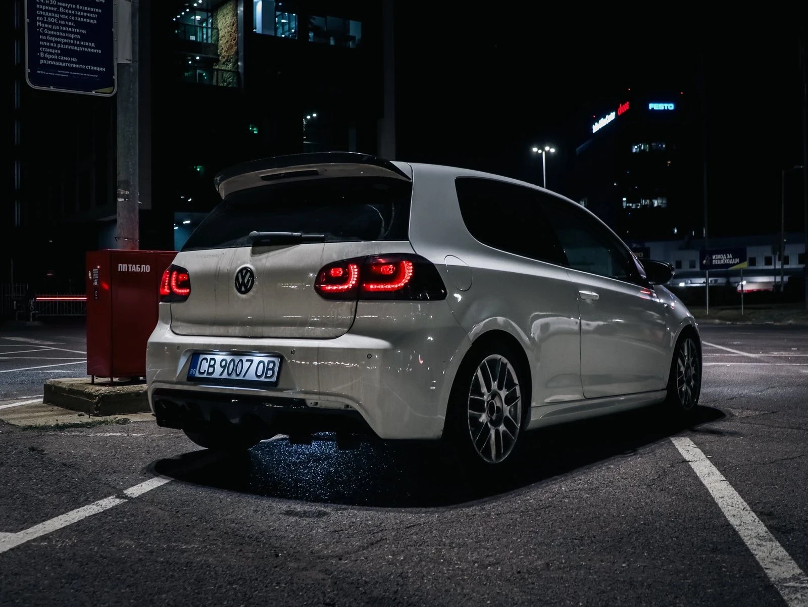VW Golf, снимка 3 - Автомобили и джипове - 55937735