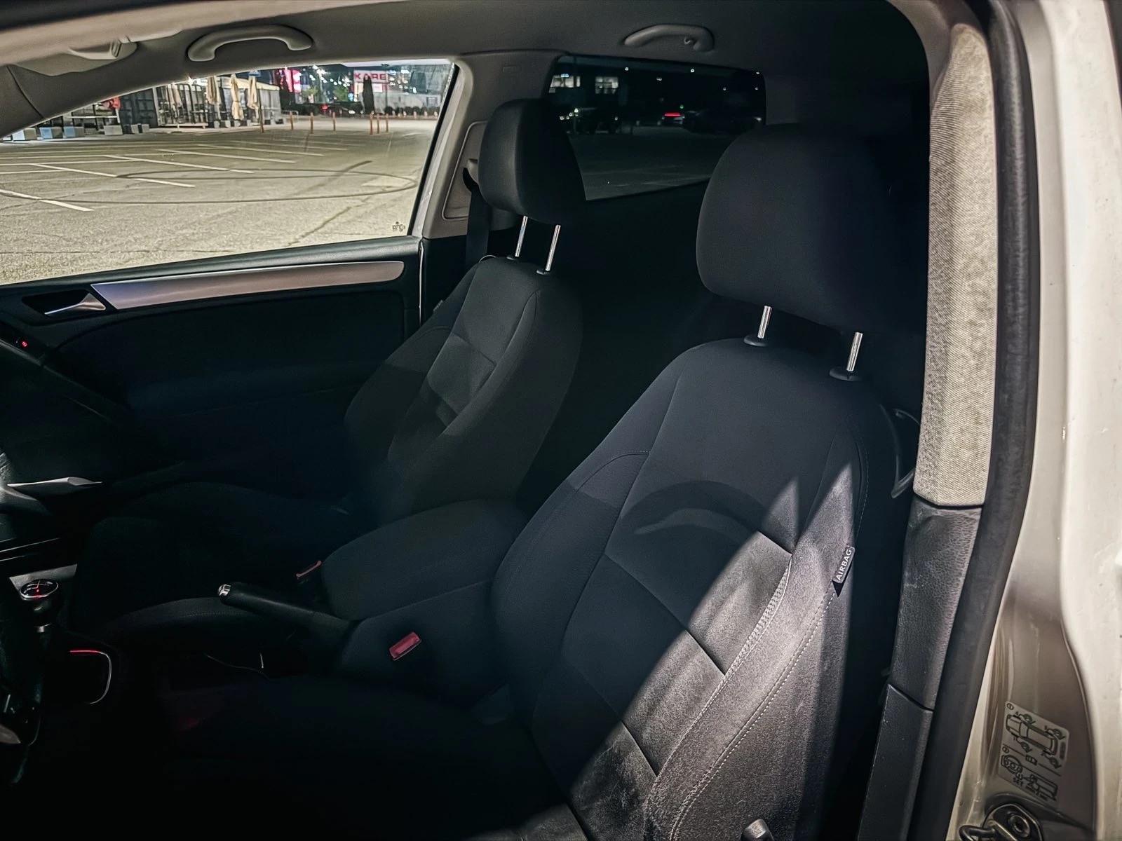 VW Golf, снимка 7 - Автомобили и джипове - 55937735