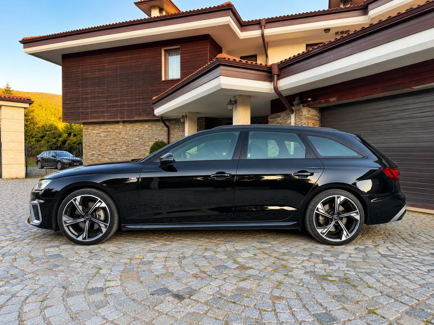 Audi A4 45 TFSi Quattro S-line , снимка 3 - Автомобили и джипове - 55988543