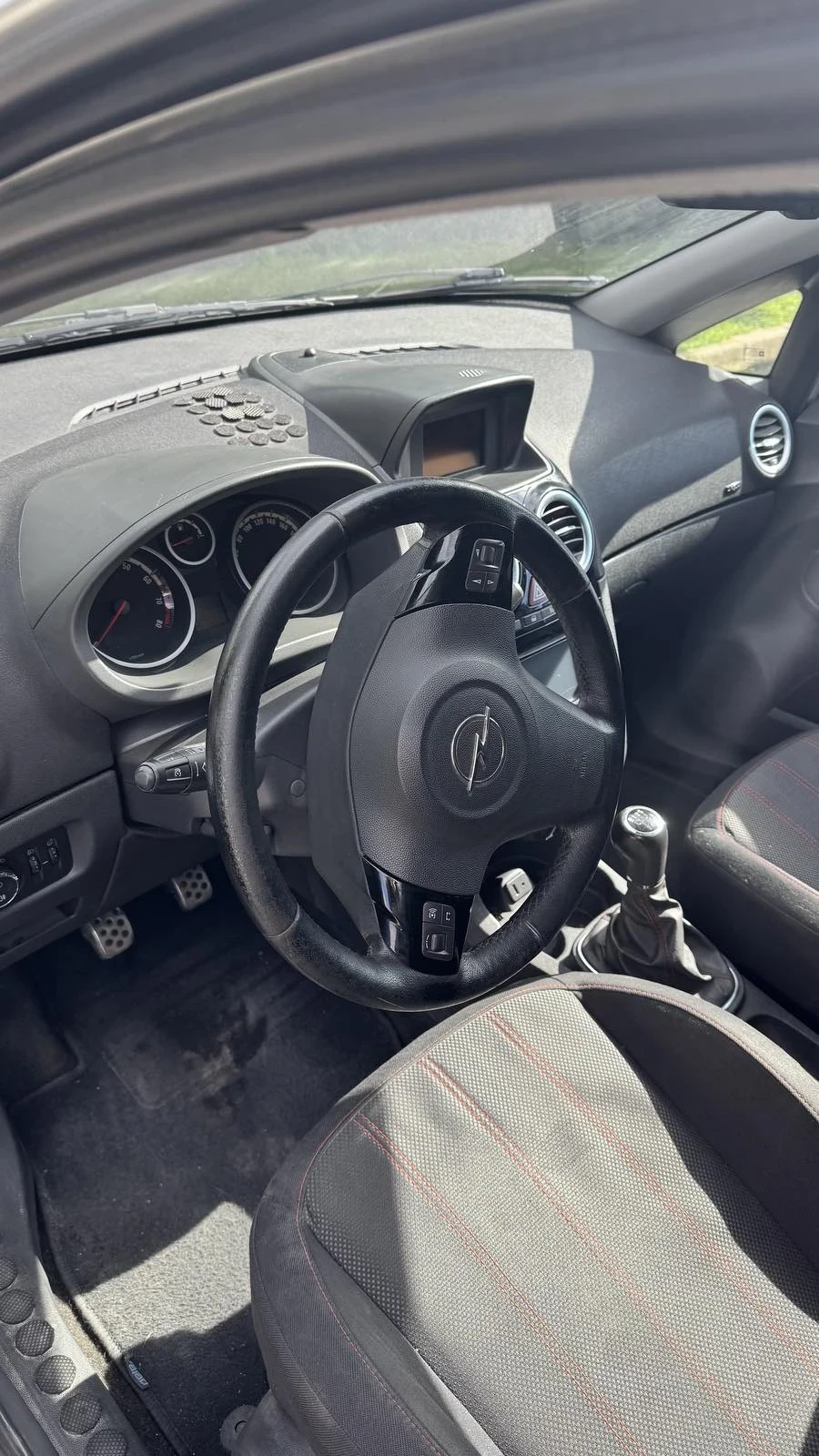 Opel Corsa GT, снимка 7 - Автомобили и джипове - 56293819