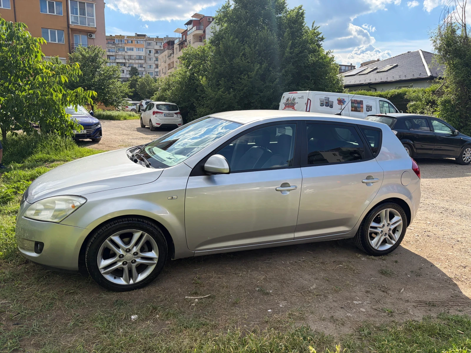 Kia Ceed, снимка 4 - Автомобили и джипове - 56340217