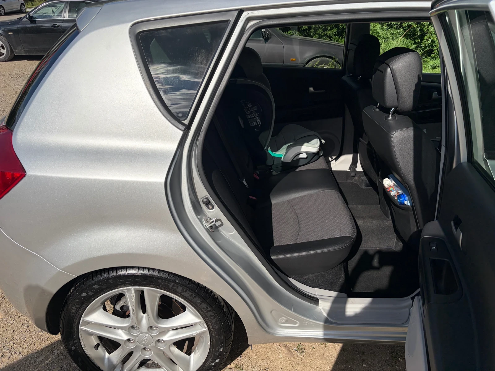 Kia Ceed, снимка 8 - Автомобили и джипове - 56340217