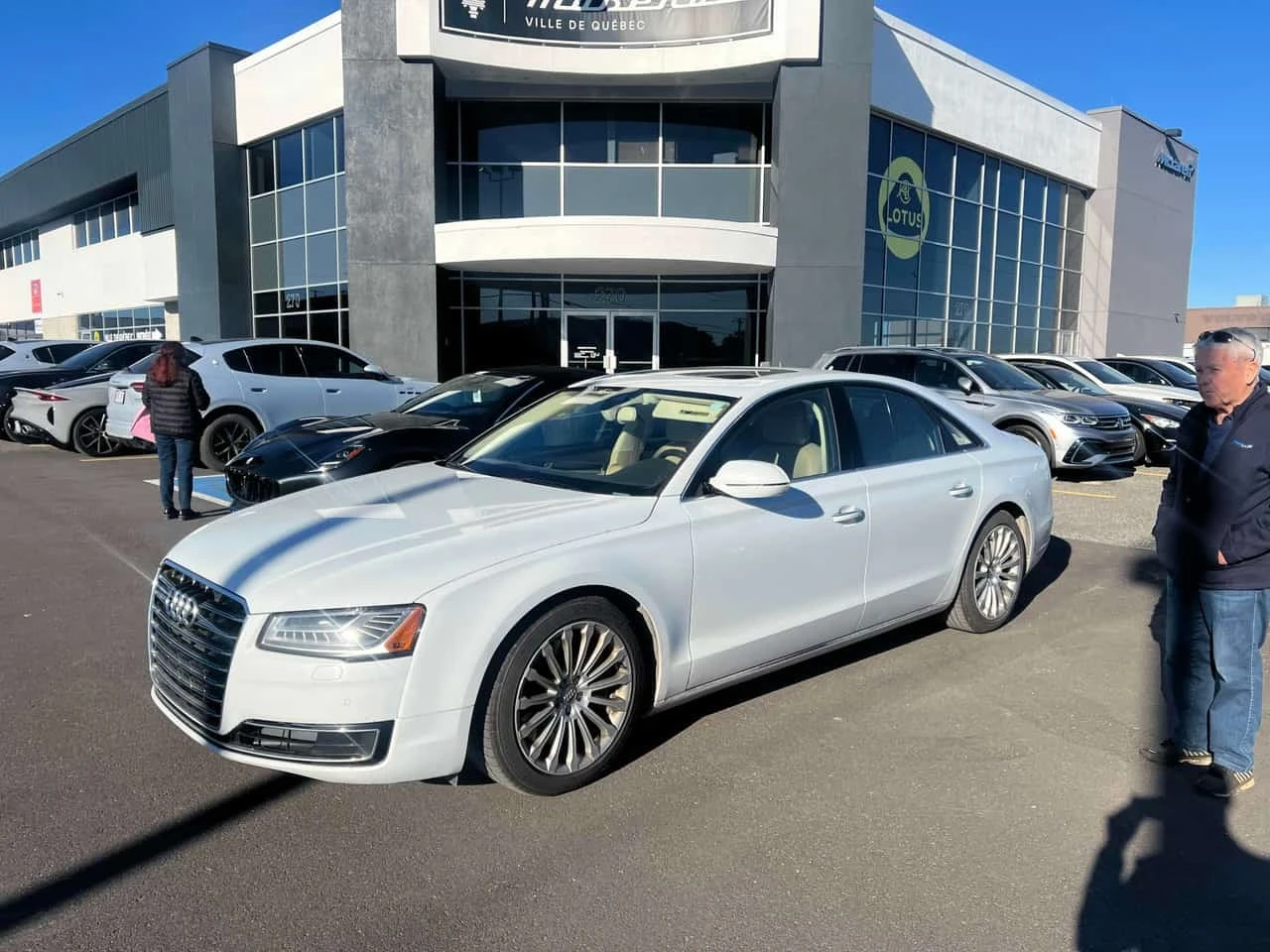 Audi A8 4.0T/CARFAX/ПОДГРЕВ/ОБДУХВАНЕ/ФИНАНСИРАНЕ