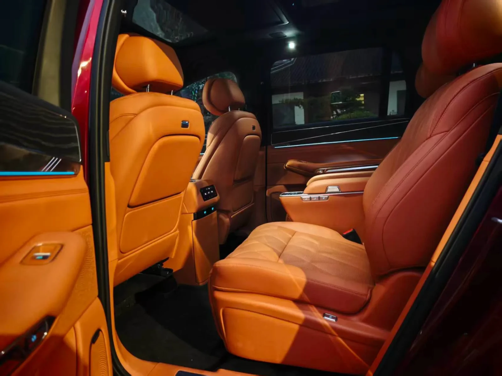 BYD Tang Datang AWD 130.15KWH  Shengshi Edition | Mobile.bg � ����������� 10