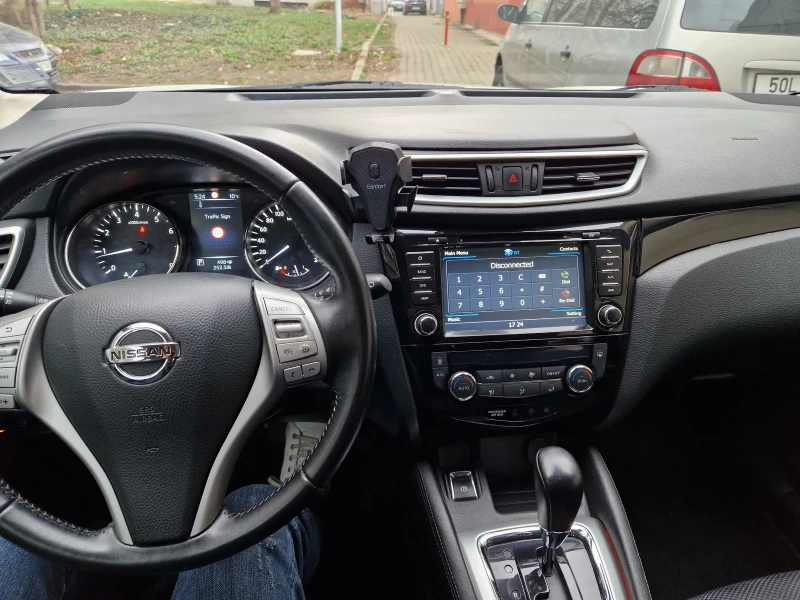 Nissan Qashqai 1200, снимка 7 - Автомобили и джипове - 48313614