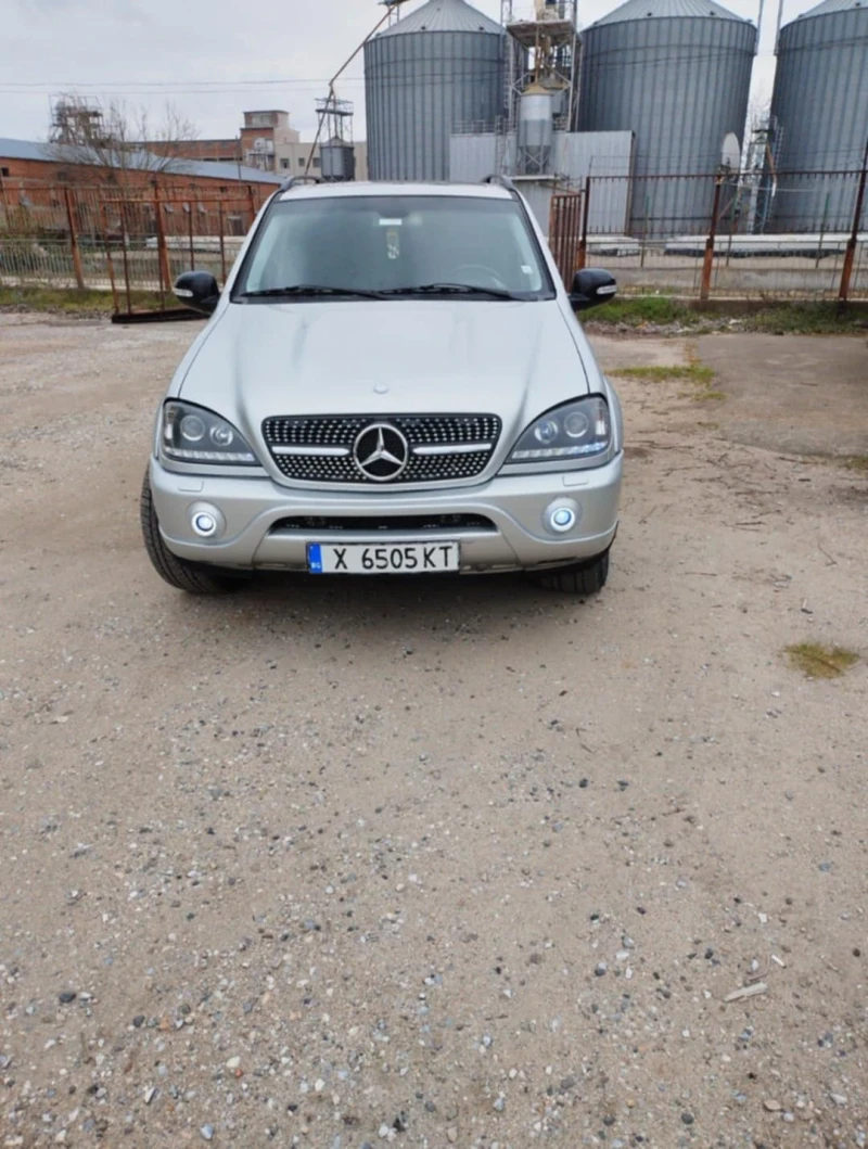 Mercedes-Benz ML 55 AMG, снимка 4 - Автомобили и джипове - 48811035