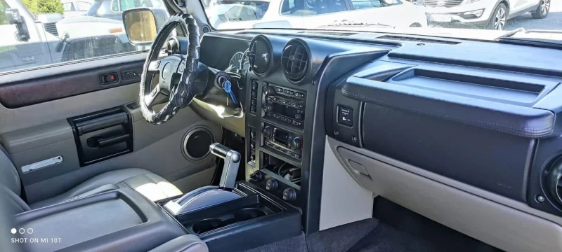 Hummer H2 6000 кубика 325 к.с. Топ състояние , снимка 2 - Автомобили и джипове - 49021957