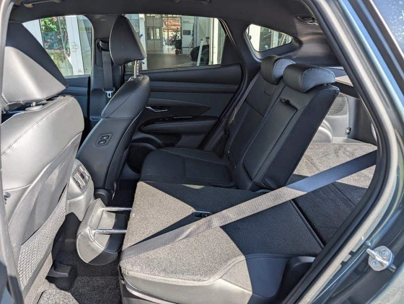Hyundai Tucson 1.6HEV/215HP/PRIME/FACE/CAM/KRELL/KLESS/620v, снимка 13 - Автомобили и джипове - 50696390
