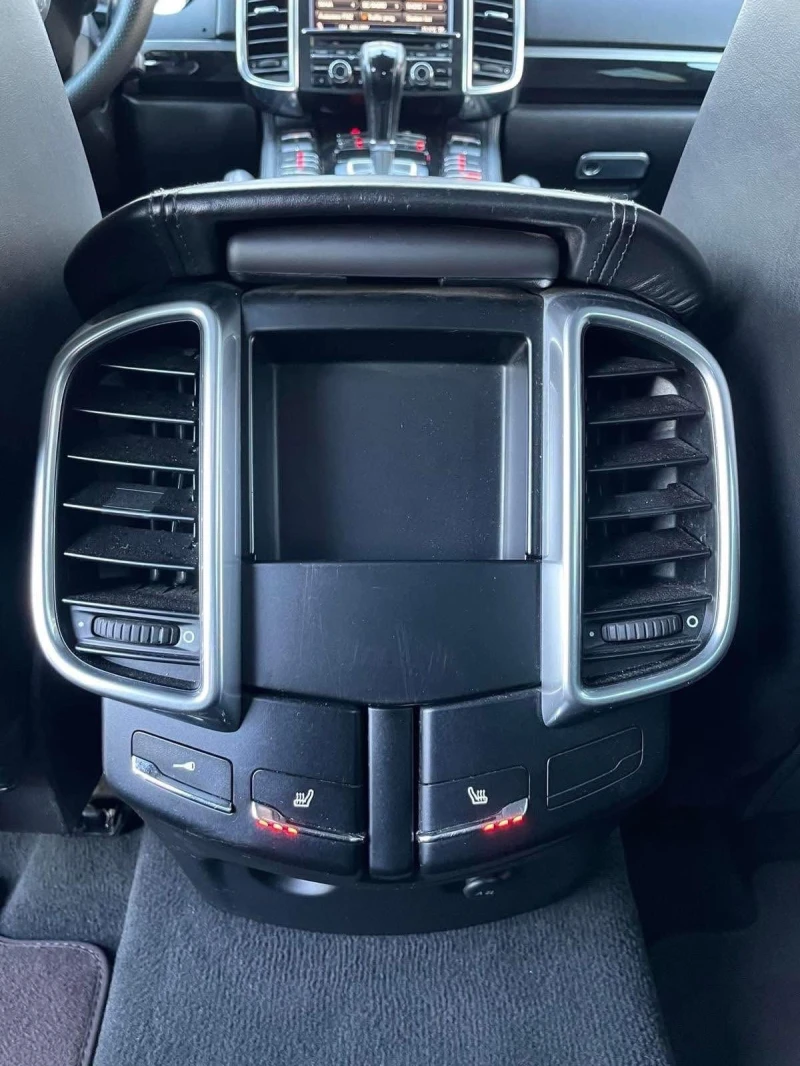 Porsche Cayenne 3.0D 3TV, снимка 13 - Автомобили и джипове - 52469266