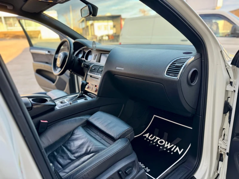 Audi Q7 3.0d quattro, снимка 15 - Автомобили и джипове - 52639975