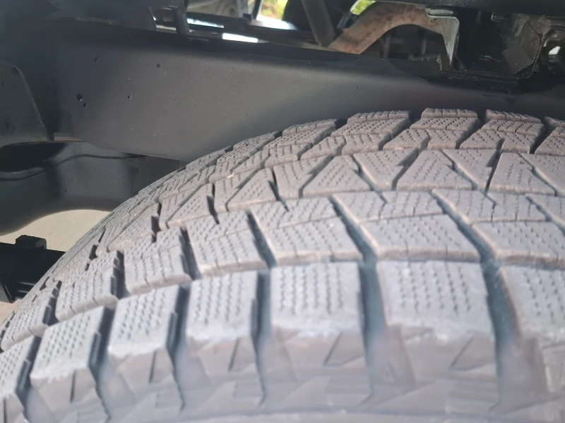 Nissan Navara 2.5DCI/190к.с./Клима, снимка 14 - Автомобили и джипове - 52934183