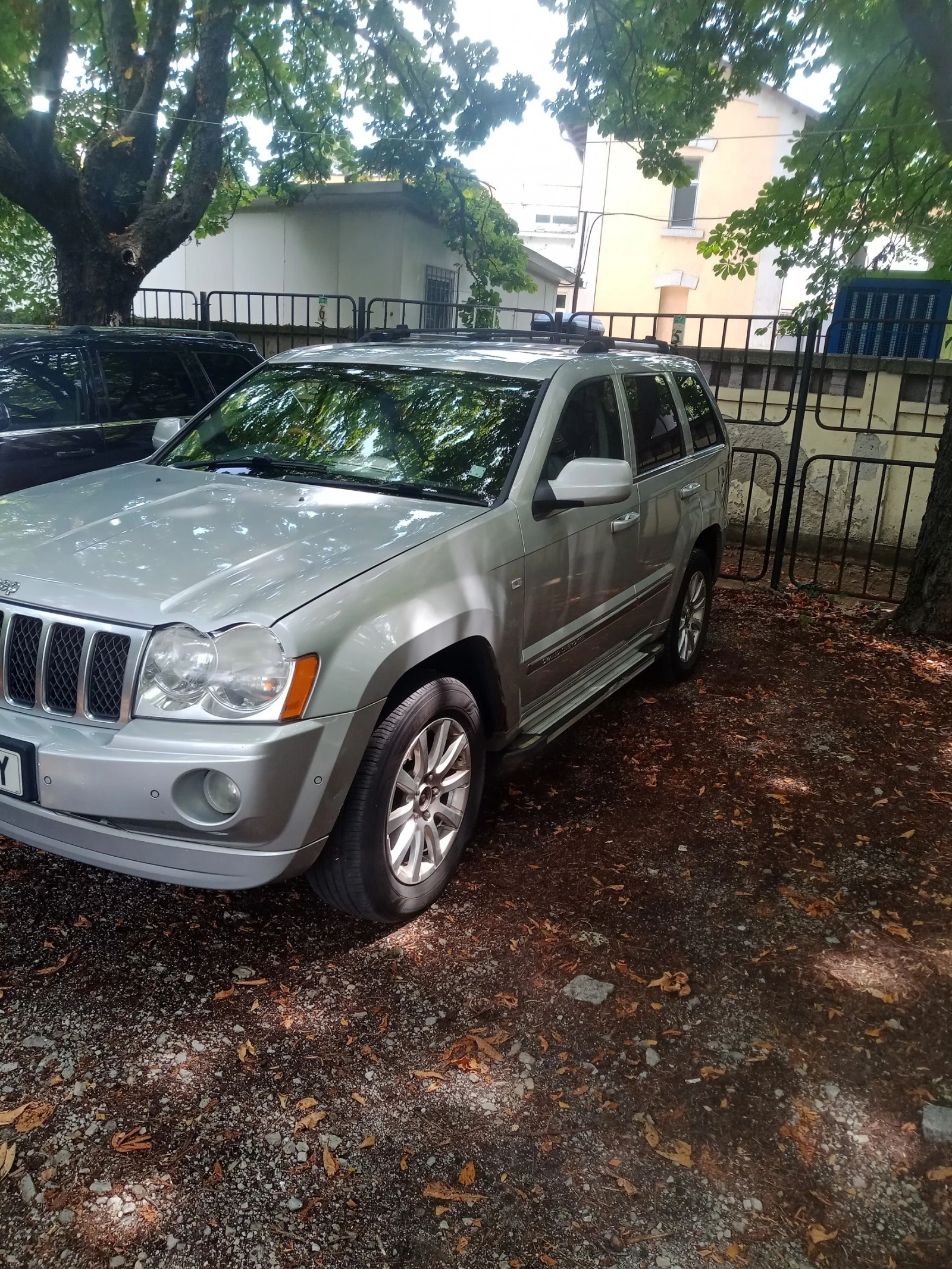 Jeep Grand cherokee OVERLAND  - изображение 2