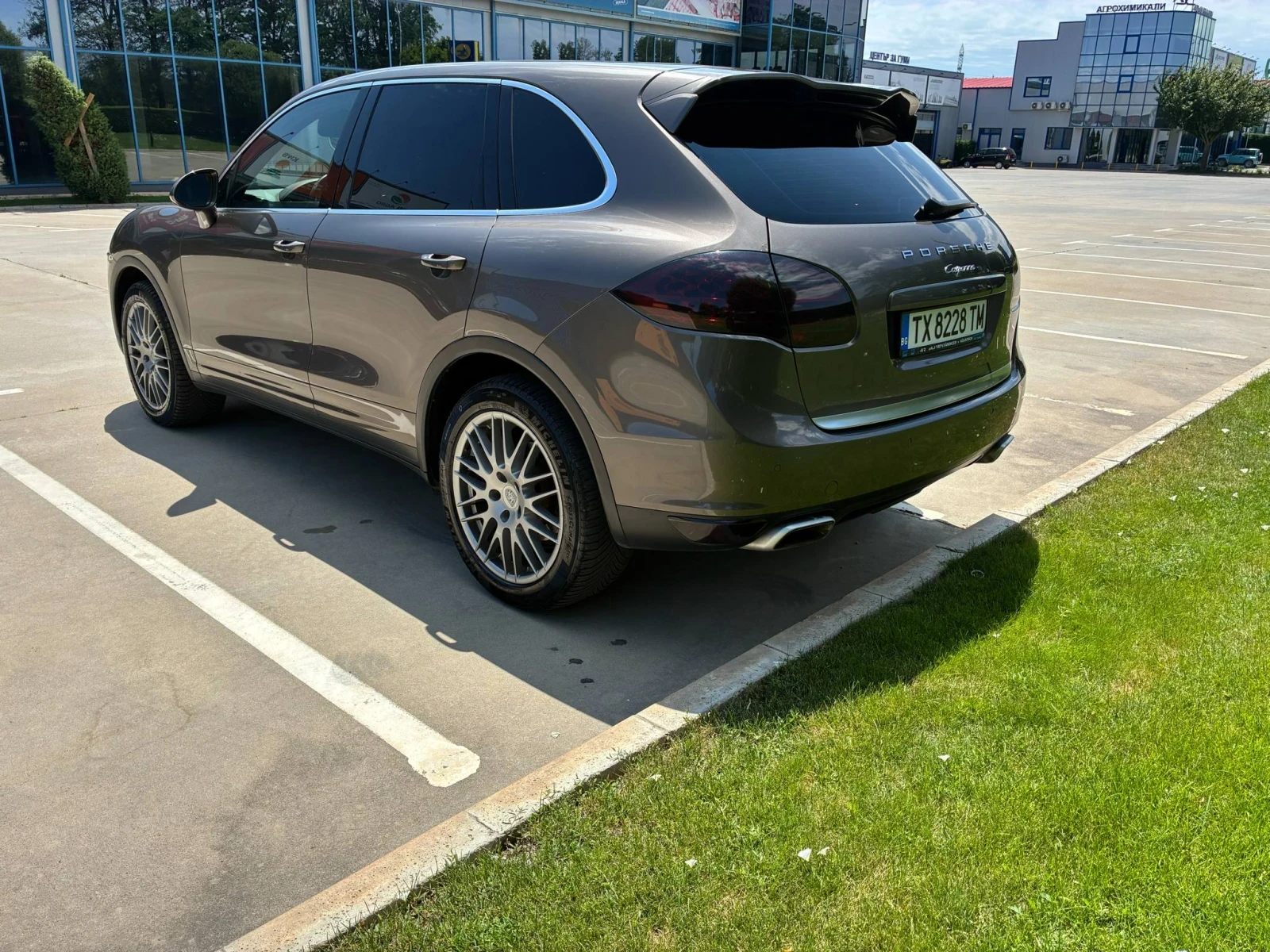 Porsche Cayenne  - изображение 4