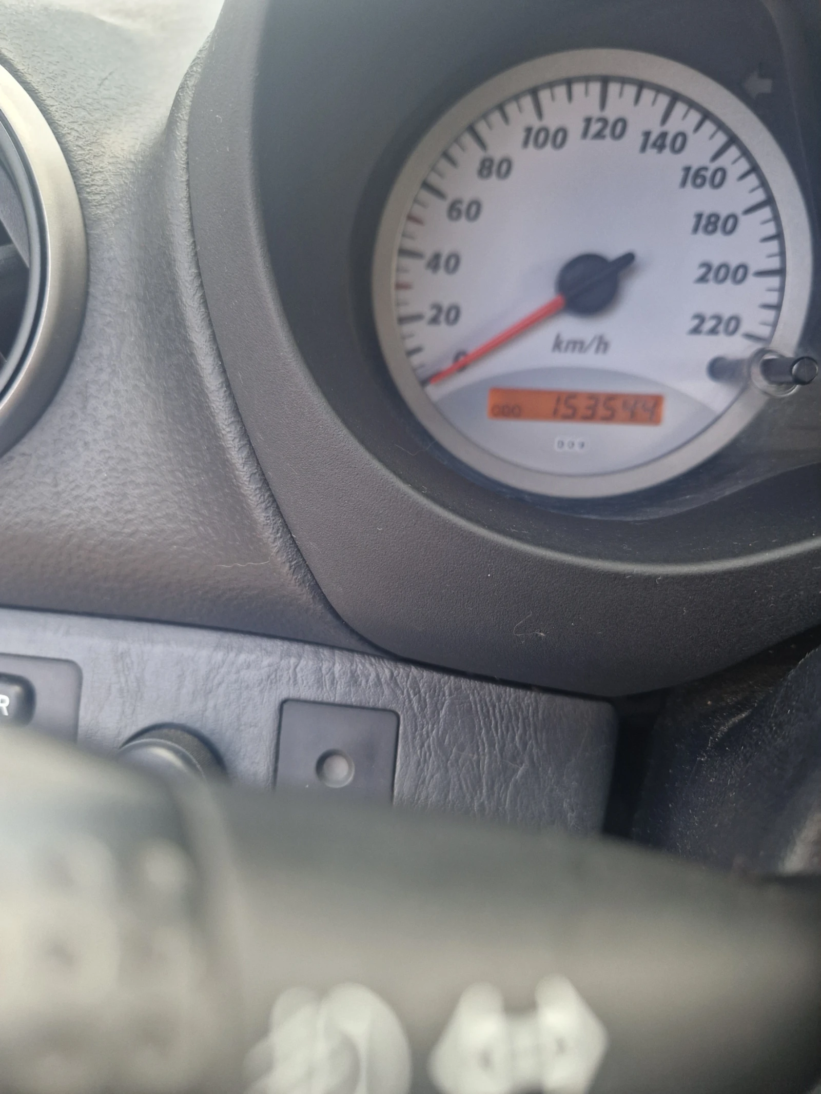 Toyota Rav4  - изображение 9